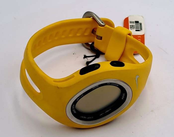 Nike TRIAX S27 WR0066-707 watch Unused -still with Price tag ,needs a Battery
