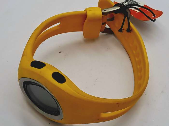 Nike TRIAX S27 WR0066-707 watch Unused -still with Price tag ,needs a Battery