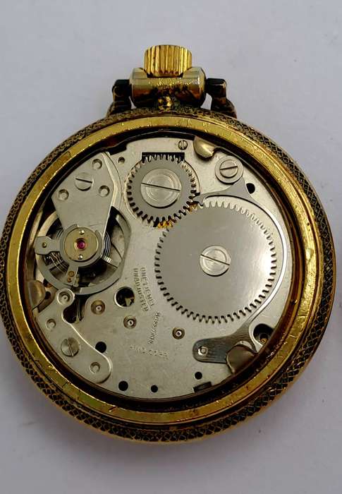 Vintage Swiss Made Ladies Prefect Super de Luxe pocket watch-NOT WORKING