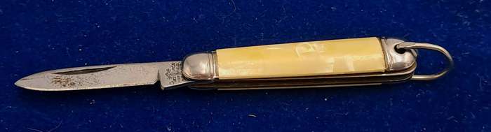 Small Vintage Richards Imperial Pearled Jack Knife-Sheffield England
