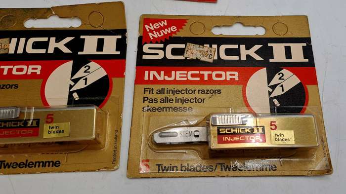 3 Vintage Packages with Schick Razor Blades with Injectors 15 Blades in Total still Sealed.