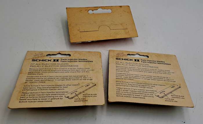 3 Vintage Packages with Schick Razor Blades with Injectors 15 Blades in Total still Sealed.