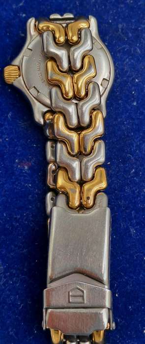 Original Pre-Owned Tag Heuer 2.96 Ladies Quartz watch 7 Jewels -Boxed -Working