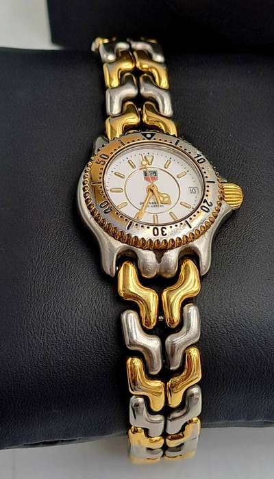Original Pre-Owned Tag Heuer 2.96 Ladies Quartz watch 7 Jewels -Boxed -Working
