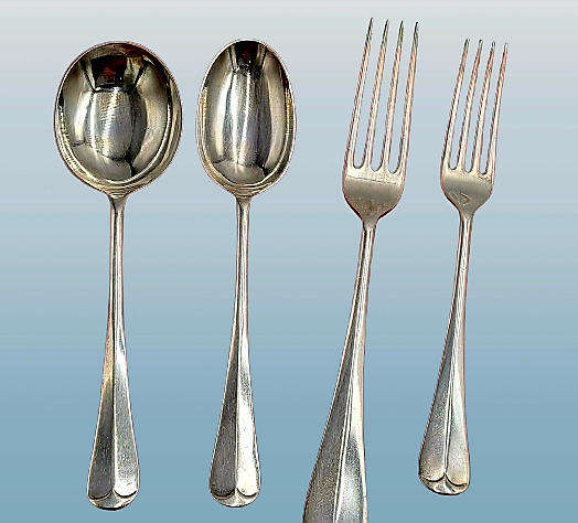 54 Vintage Quality Bone Handle Cutlery Made in Sheffield England in Canteen -12 Joseph Roger Knifes