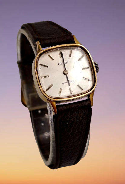 Vintage Gold Plated Swiss Ladies Tissot Stylist watch -working