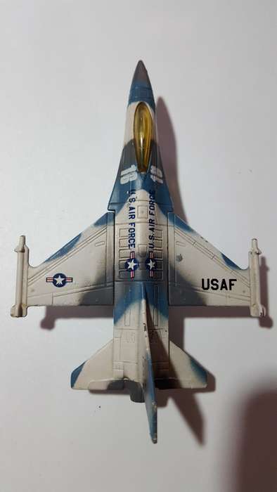 MATCHBOX 1978 SB 24 F-16A