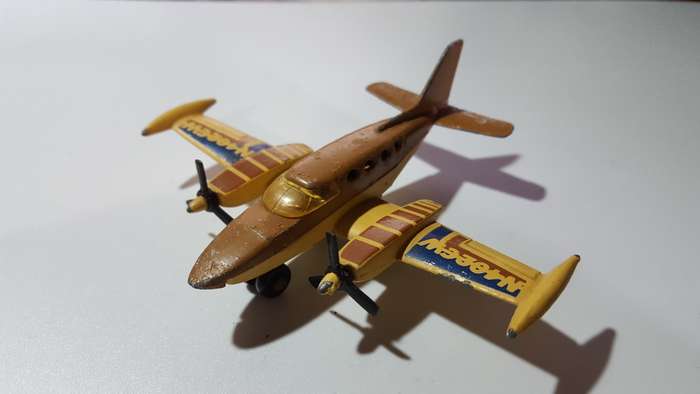 MATCHBOX 1974 SB 9 Cessna 402