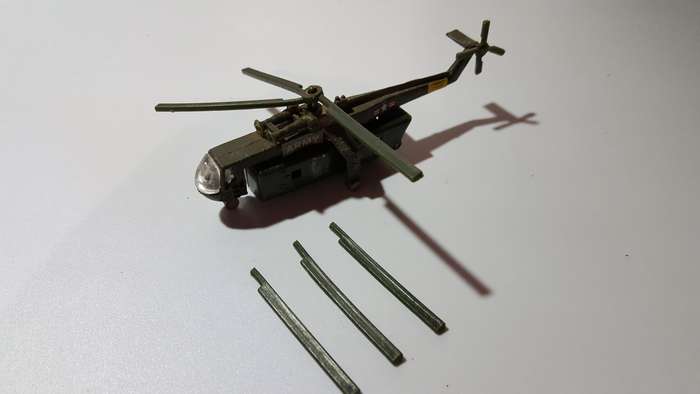 US Army Sikorsky CH-54 Tarhe Heavy-Lift Cargo Helicopter