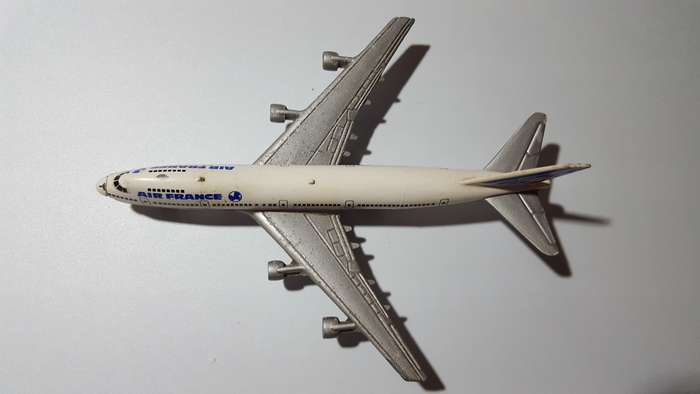 ERTL 1988 Boeing 747 Air France