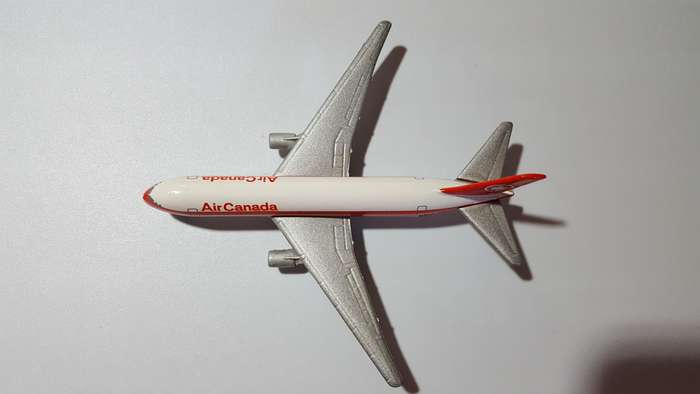 MAJORETTE Boeing 767 Air Canada