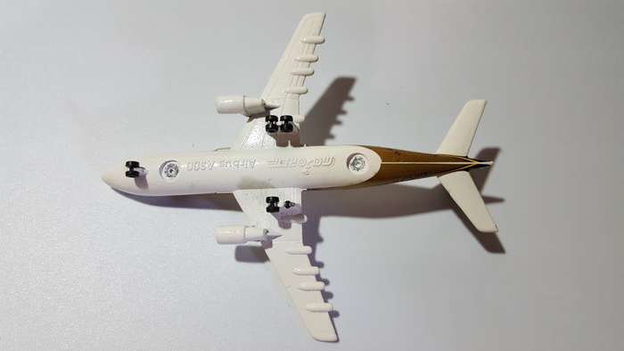 MAJORETTE Airbus A300 Singapore Airlines