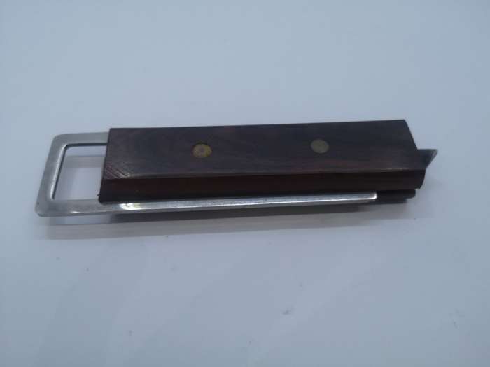 Sliding bottle/can opener