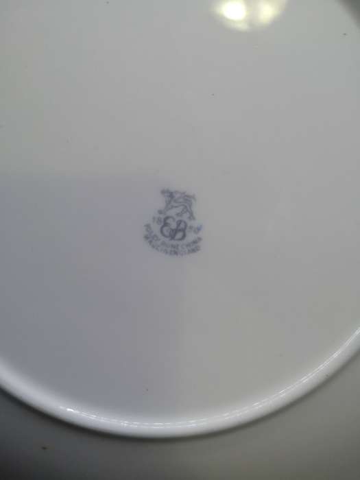 Stunning Vintage Foley floral cake plate