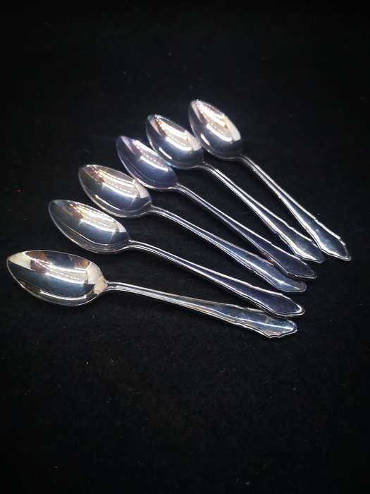 6 EPNS teaspoons