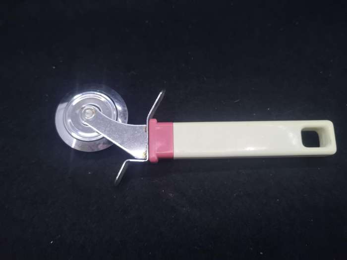 Dough roller