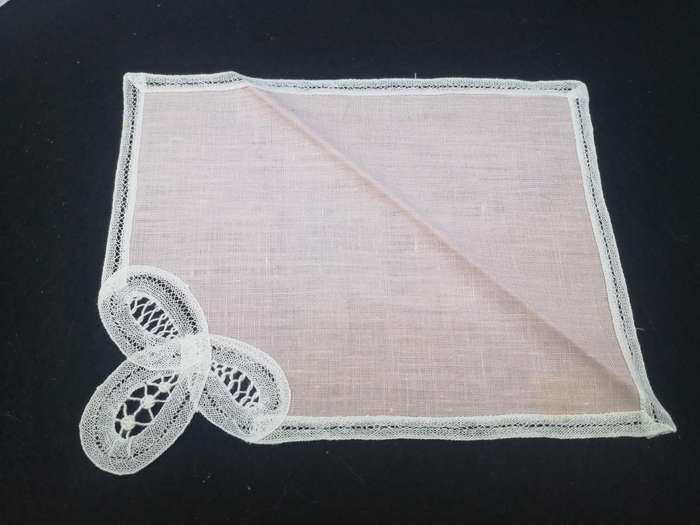 Fabric serviettes /napkins