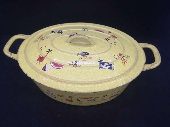 Belgium cast iron pot - yellow