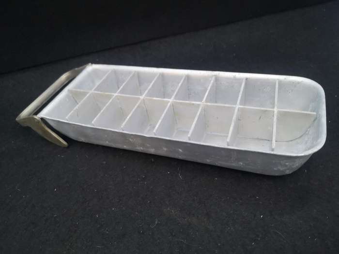 ice tray