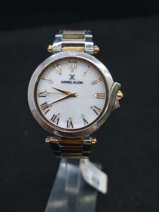 Daniel Klein Premium ladies watch - untested from shop auction