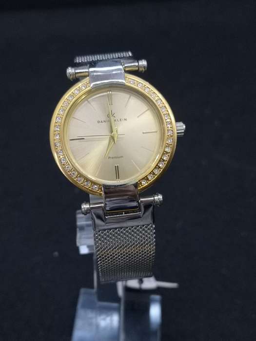 Daniel Klein Premium ladies watch - untested from shop auction