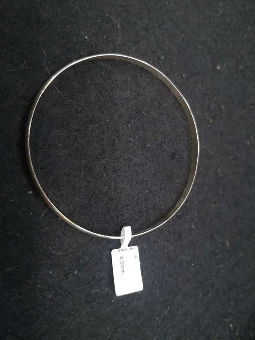 925 Silver 4mm bangle