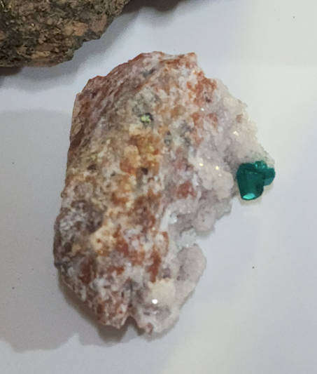Semi-precious Gemstone - Lot 4