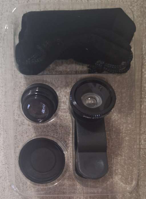 Universal Clip Lens