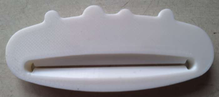 Hippo Toothpaste squeezer (White)