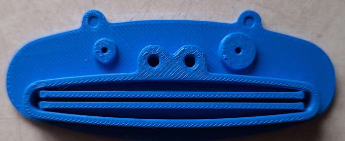 Piggy Toothpaste squeezer (Blue)