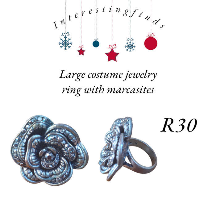 Large costume jewelry ring
