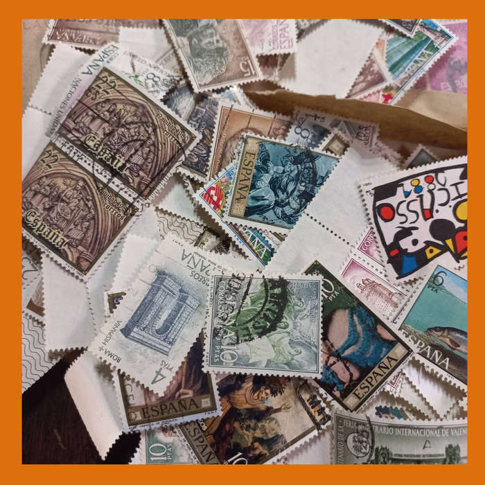 World Stamps in Envelopes Off Paper Strong Spain and Sweden to 1970s