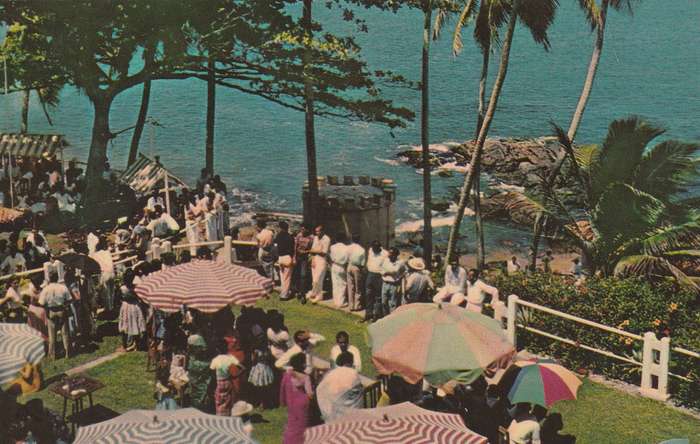 Post Card Ceylon Sri Lanka - View from Terrace of Mount Lavinia Hotel Umbrellas Trees Sea