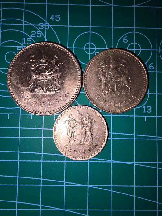 1975 Rhodesia ~ 10c, 20c & 25 cents