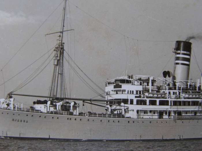 Woermann German East Africa Line POSTCARD - P.D. Njassa