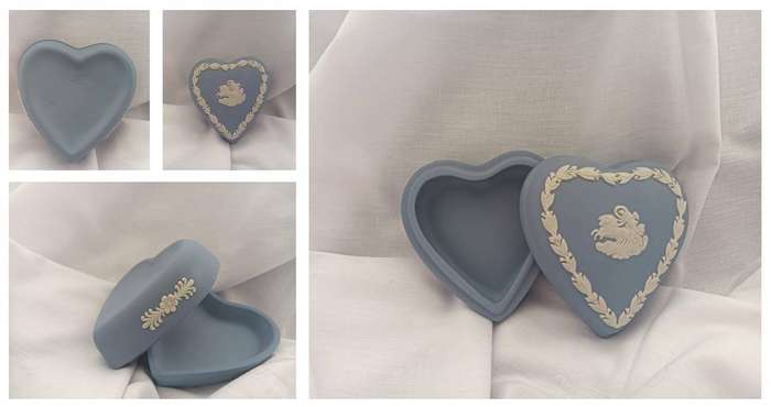 Wedgewood Jasperware Blue Heart Trinket Container