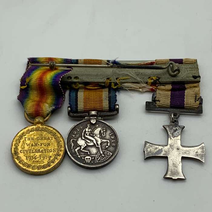 WW1 - 'Military Cross & Bar' Miniature Medal Group