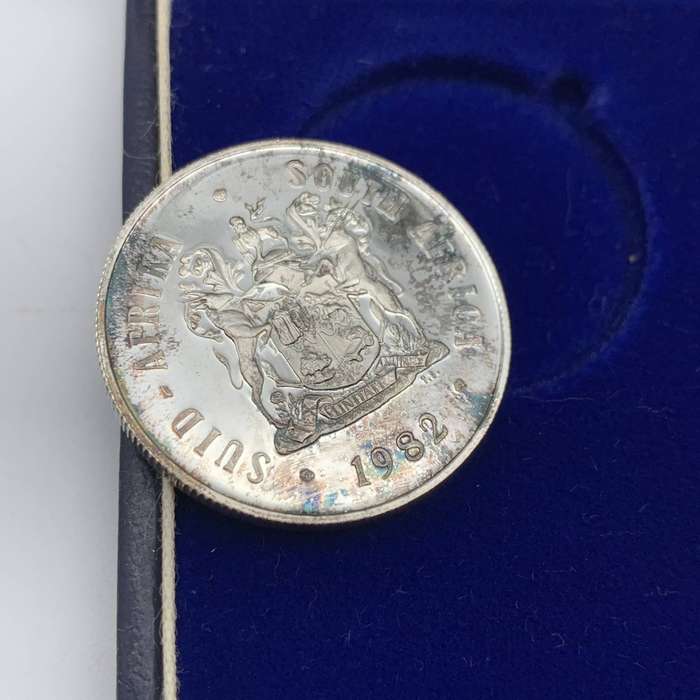 Cased S.A. '1982' Short Proof Set (SA Mint)