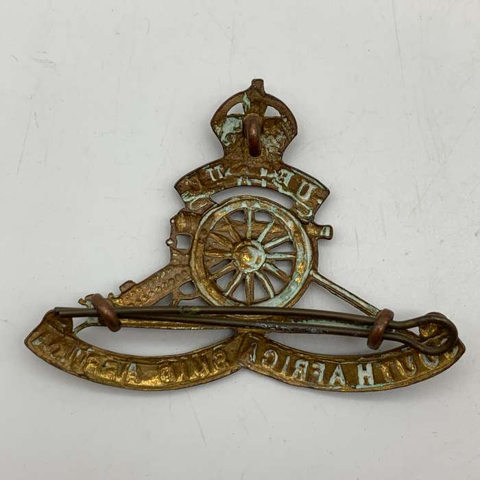 WW2  'South African Artillery' Cap Badge (1926  1959)