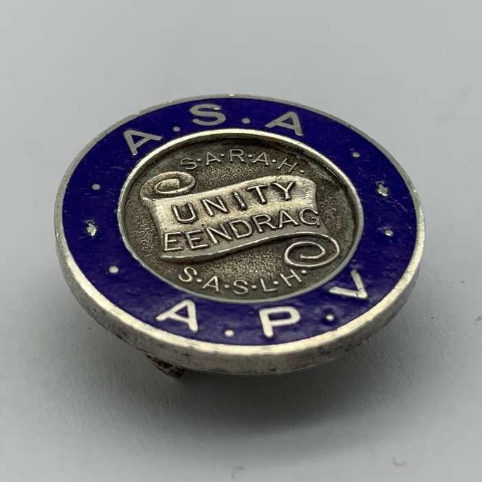 Early Silver 'S.A. Railways & Harbours' Unity Badge