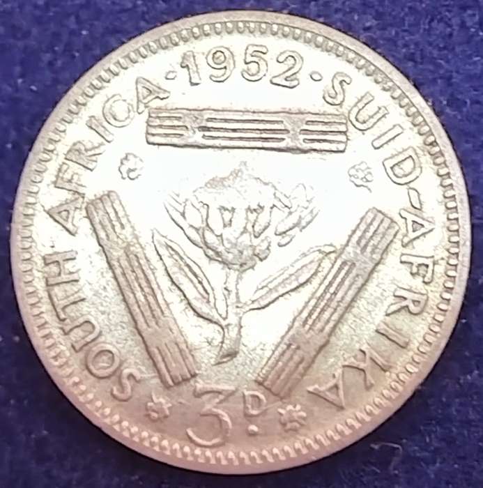 1952  Threepence Coin   SILVER   0.500             SUN15815