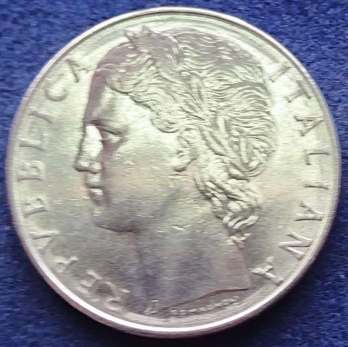 1979  100 Lire     Italy         SUN16400~