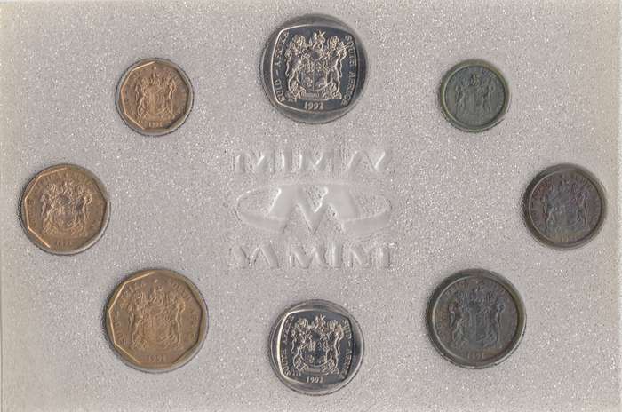 1992    SA Uncirculated Mint Pack -   SEALED     1992-064~