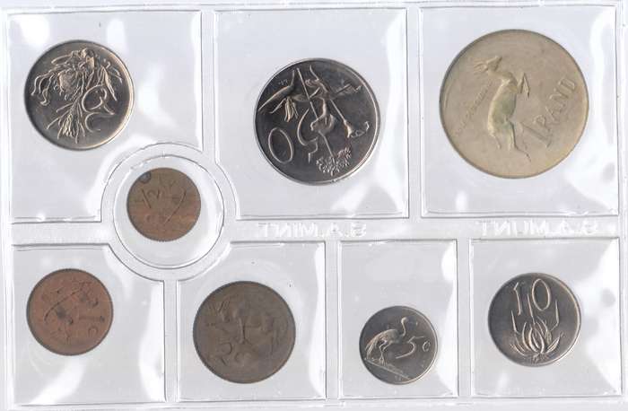 1976 MINT PACK UNC WITH SILVER R1 COIN       1976-078