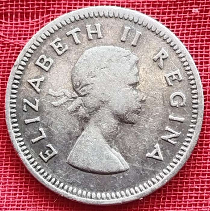 1954  Threepence Coin   ( SILVER   50% )             SUN15464~