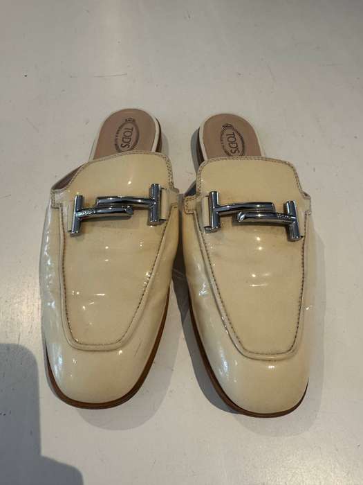 Tod's Shoes - Vintage Fashion - Luxury - Size 37.5 - Pre-Owned - Shoes/Heels