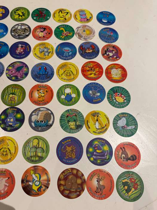 64 x Pokemon Tazo