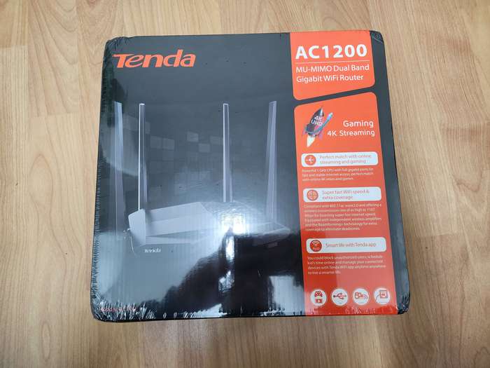 Tenda AC1200 MU-MIMO Dual Band Gigabit WiFi Router