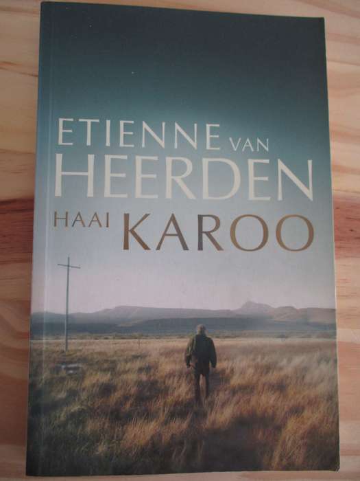 Etienne van heerden - Haai Karoo