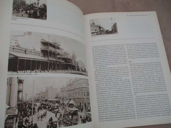Van Mynkamp tot Metropolis - Die boukuns van Johannesburg 1886-1940